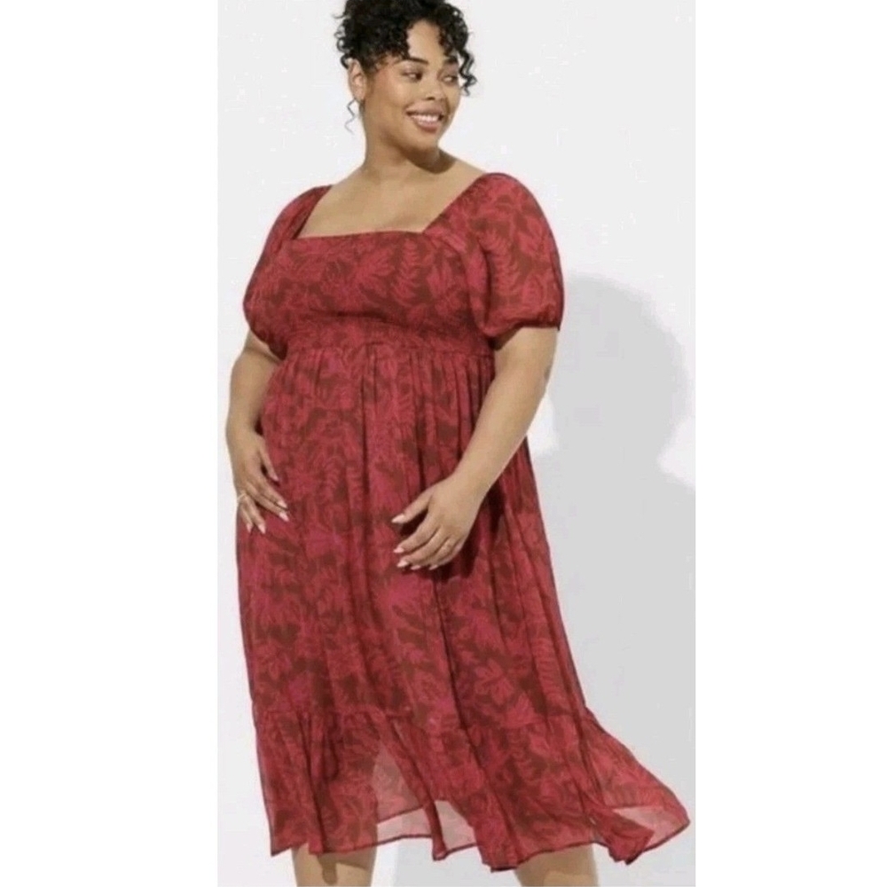 NWT Torrid, size 2, Womens 18-20 Midi Dress.